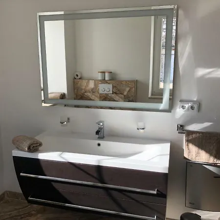 Olife Milna Holiday home
